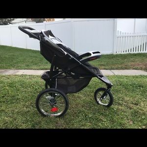 Graco jogging stroller